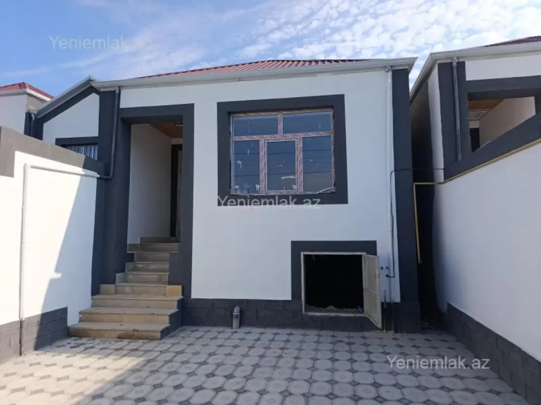 Satılır 2 otaqlı həyət evi 55 m²