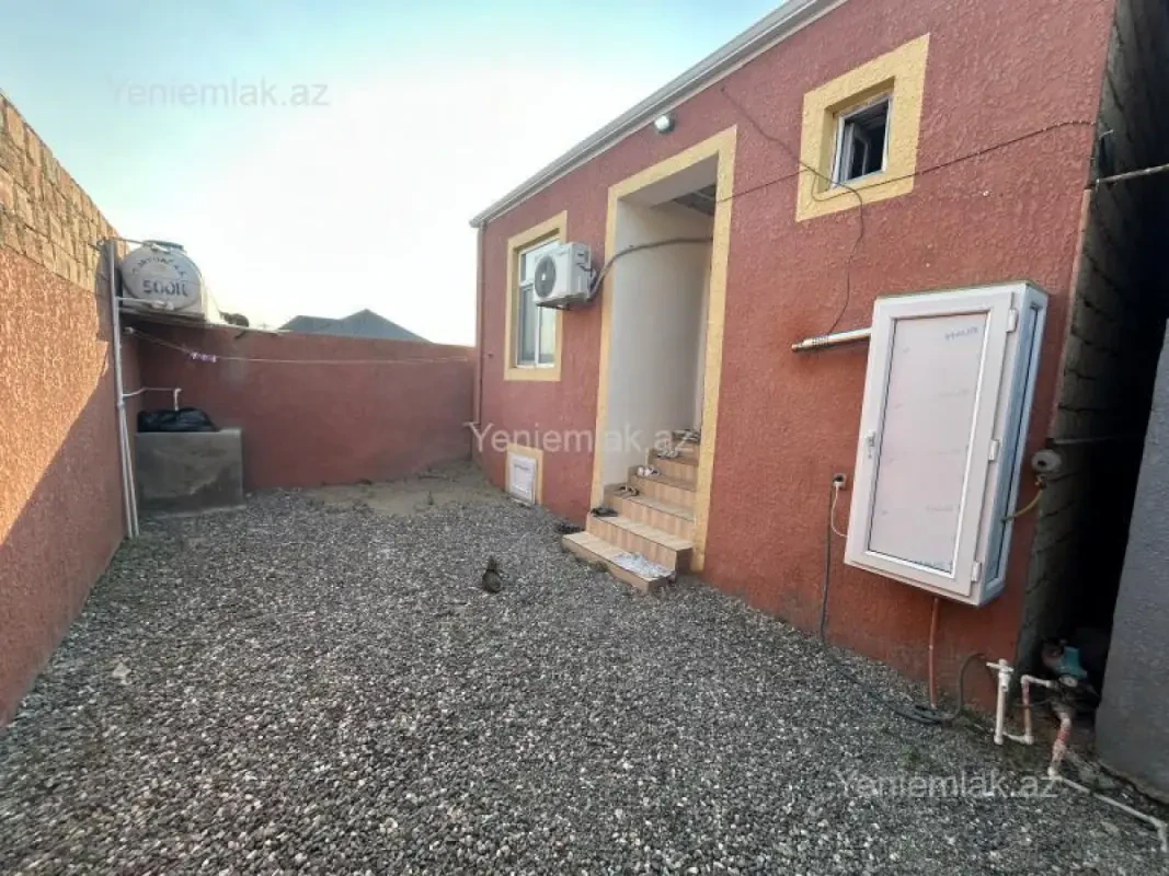 Satılır 3 otaqlı həyət evi 75 m²
