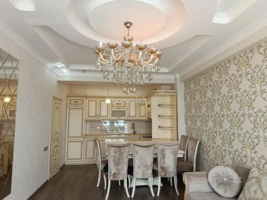 Satılır 2 otaqlı yeni tikili 65 m²
