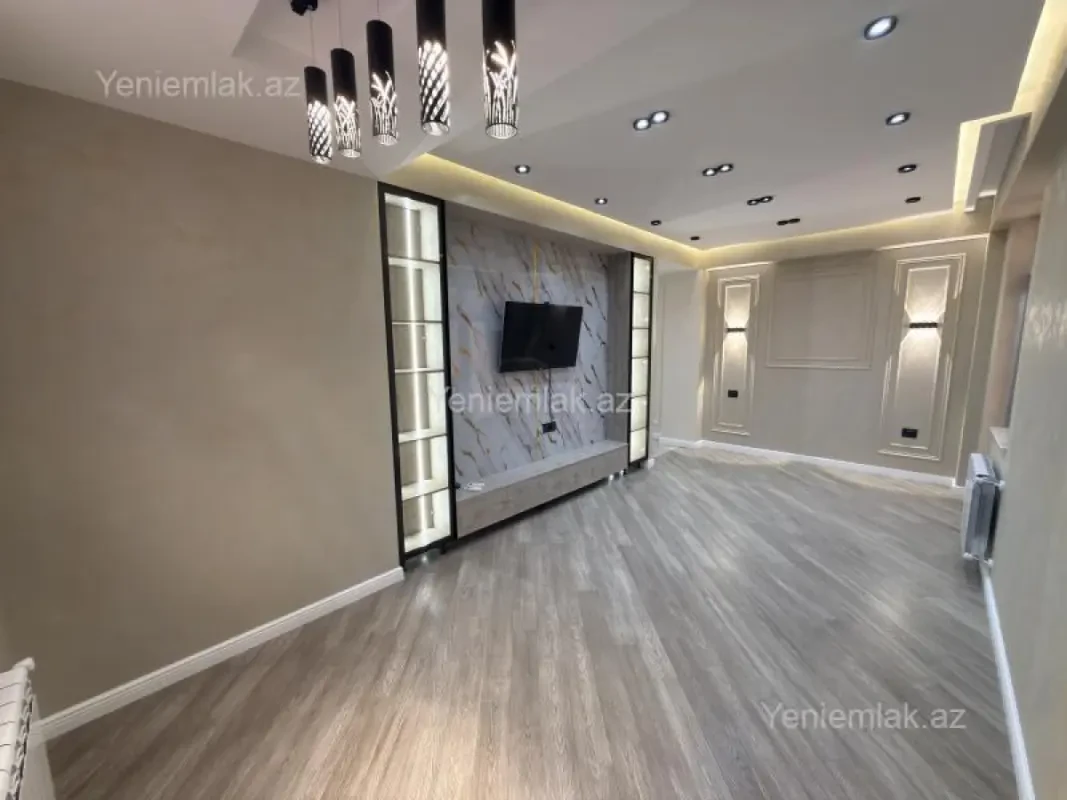 Satılır 2 otaqlı yeni tikili 90 m²
