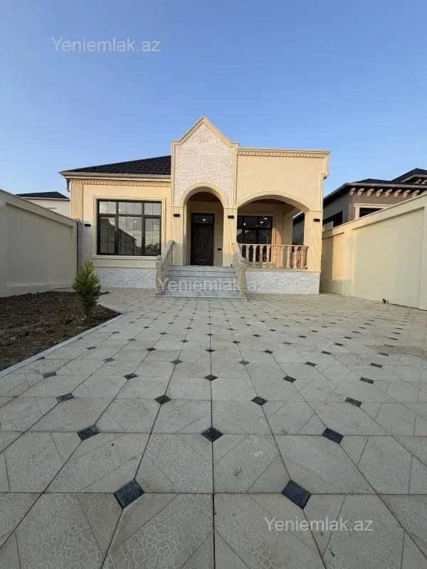 Satılır 4 otaqlı həyət evi 133 m²