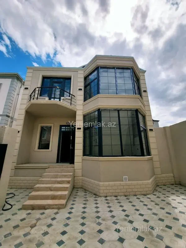 Satılır 4 otaqlı həyət evi 150 m²