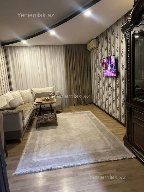 Satılır 3 otaqlı köhnə tikili 78 m²