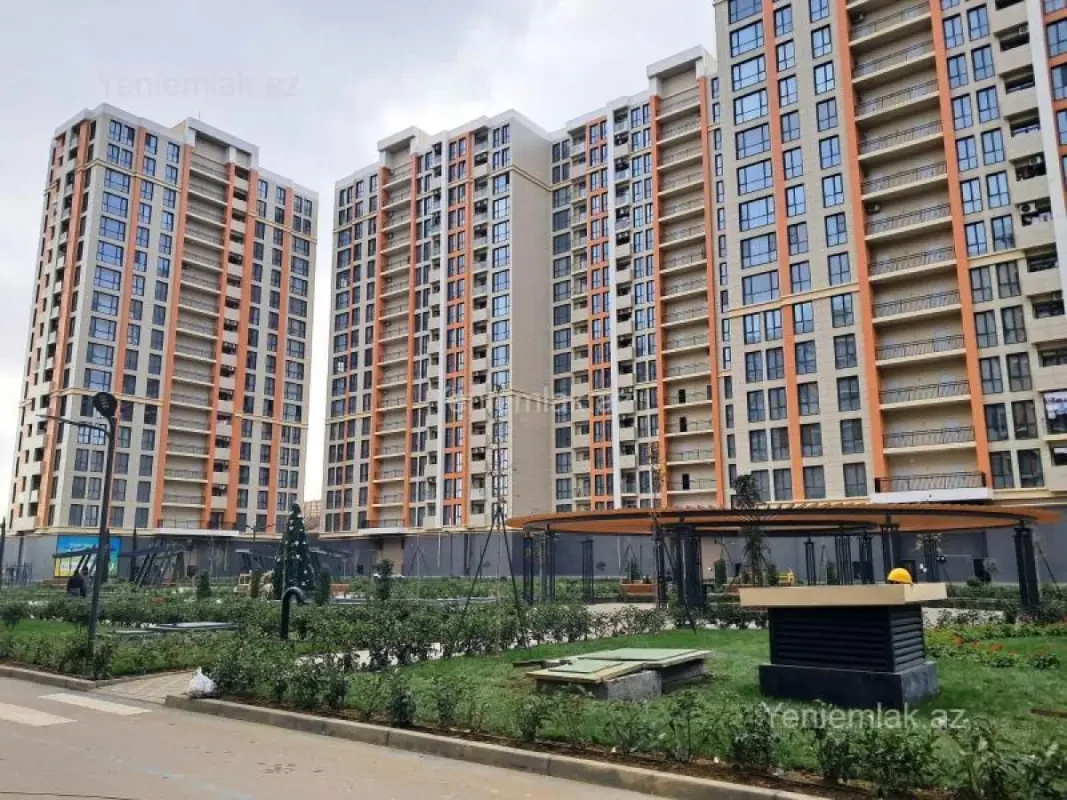 Satılır 2 otaqlı yeni tikili 66 m²
