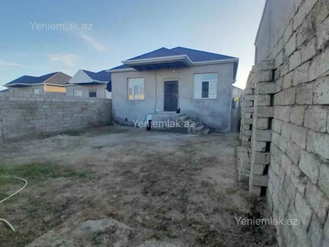 Satılır 3 otaqlı həyət evi 90 m²