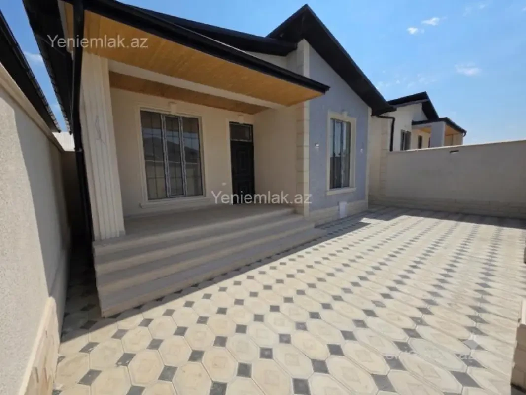 Satılır 3 otaqlı həyət evi 100 m²