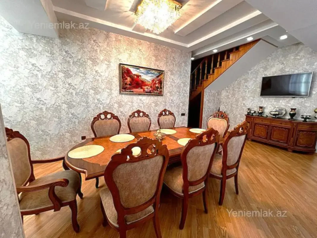 Satılır 4 otaqlı yeni tikili 210 m²