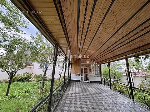 Satılır 2 otaqlı həyət evi 90 m² — Qəbələ 2 otaq 90.00 m²