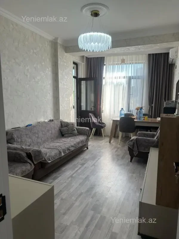 Satılır 3 otaqlı yeni tikili 90 m²
