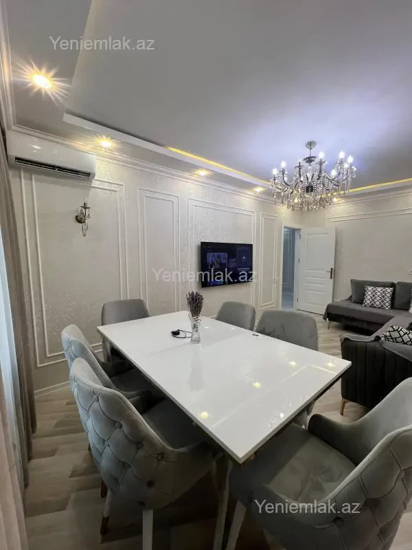 Satılır 3 otaqlı köhnə tikili 80 m²