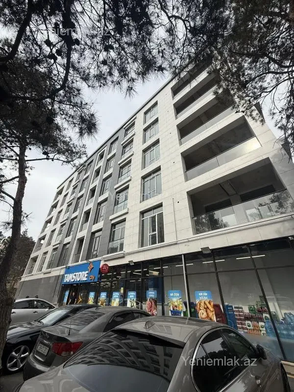 Satılır 3 otaqlı yeni tikili 123 m²