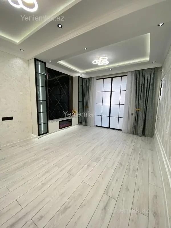 Satılır 2 otaqlı yeni tikili 65 m²