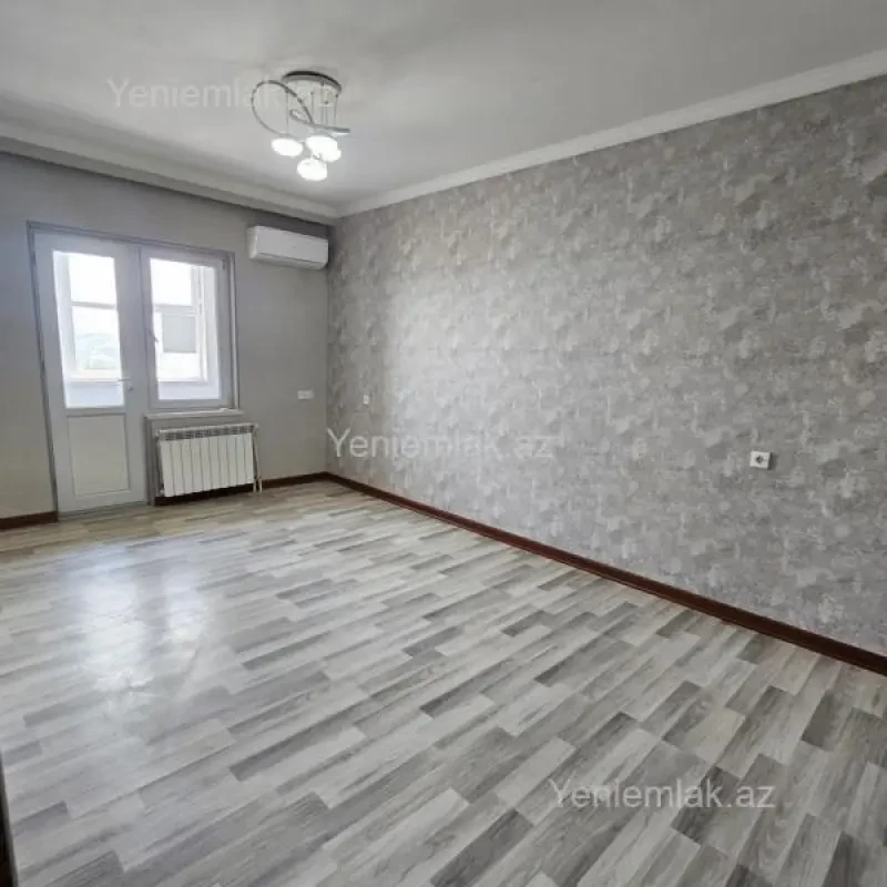 Satılır 3 otaqlı köhnə tikili 70 m²