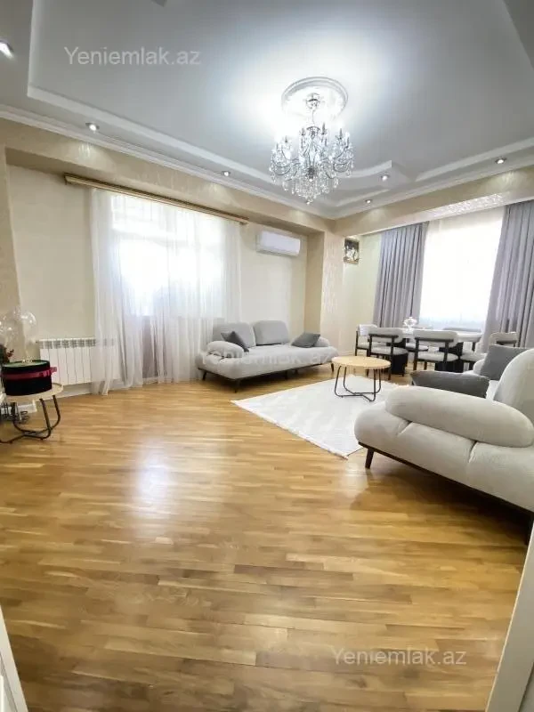 Satılır 3 otaqlı yeni tikili 126 m²