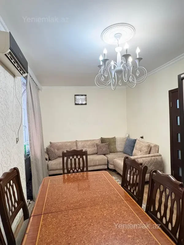 Satılır 2 otaqlı köhnə tikili 38 m²