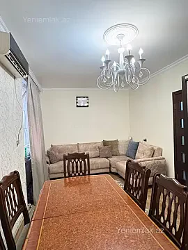 Satılır 2 otaqlı köhnə tikili 38 m² — Sumqayıt, 8-ci mikrorayon 2 otaq 38.00 m²