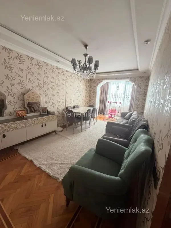 Satılır 3 otaqlı köhnə tikili 80 m²