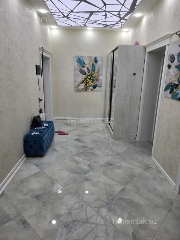 Satılır 2 otaqlı yeni tikili 65 m²