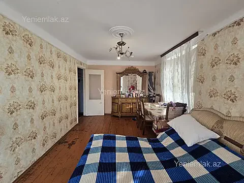 Satılır 1 otaqlı köhnə tikili 30 m² — Sumqayıt 1 otaq 30.00 m²