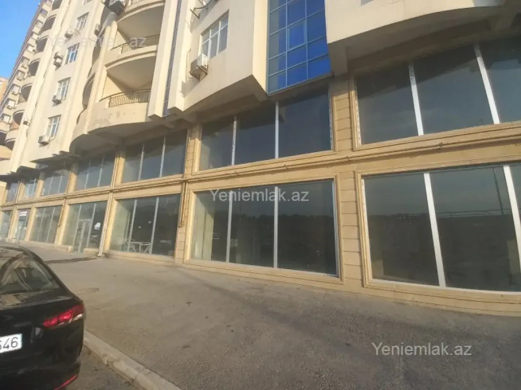 Satılır 10 otaqlı obyekt 660 m²