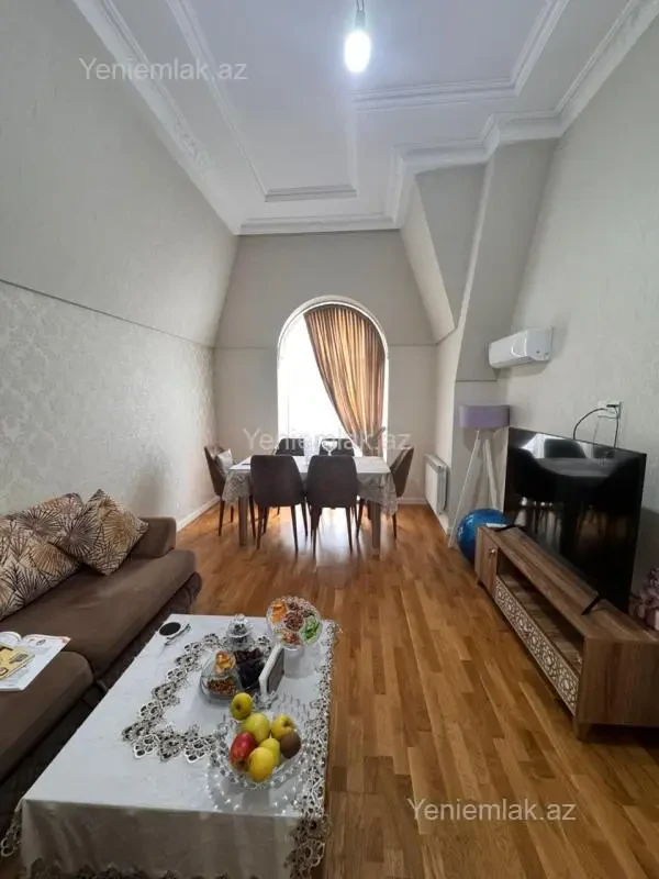 Satılır 2 otaqlı yeni tikili 57 m²