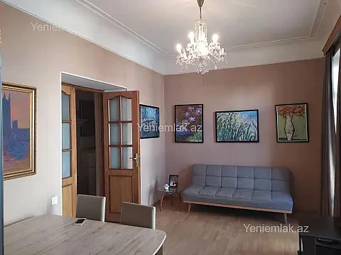 Satılır 3 otaqlı köhnə tikili 80 m² — Bakı, Səbail 3 otaq 80.00 m²