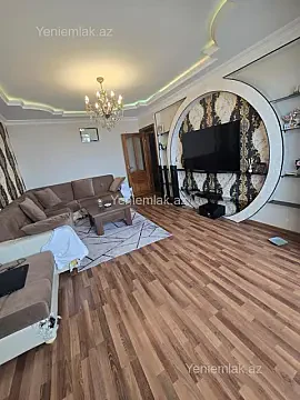Satılır 4 otaqlı köhnə tikili 83.5 m² — Sumqayıt, 7-ci mikrorayon 4 otaq 83.50 m²