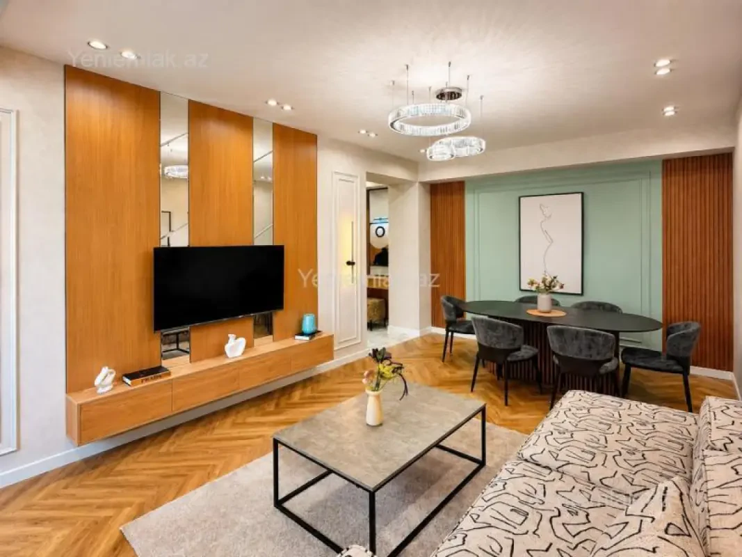 Satılır 3 otaqlı yeni tikili 79 m²