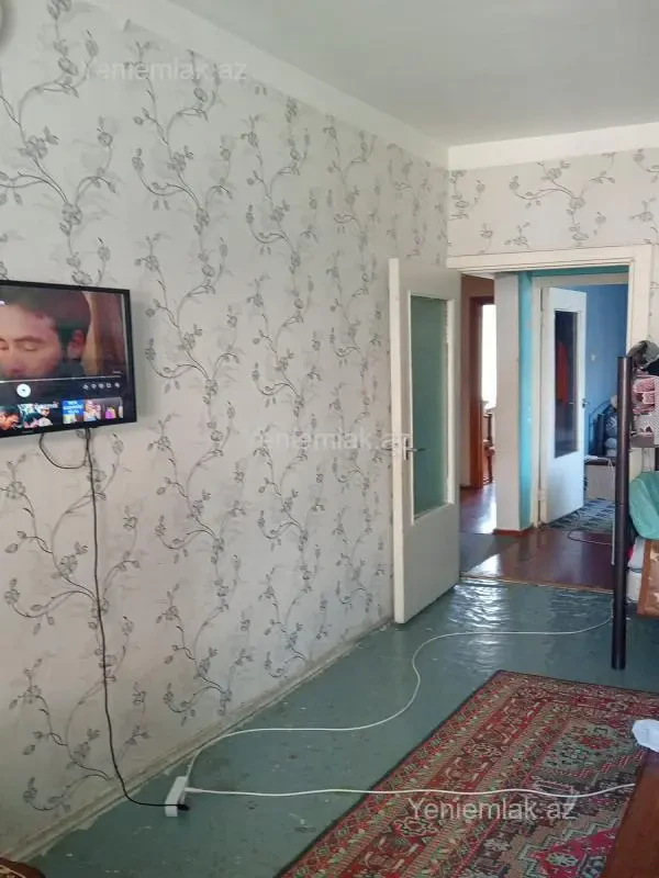 Satılır 2 otaqlı köhnə tikili 65 m²