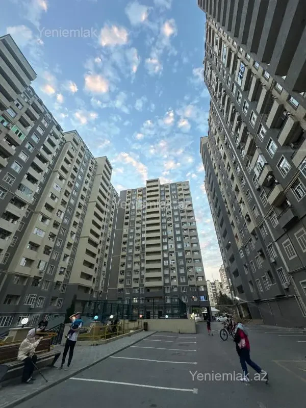 Satılır 2 otaqlı yeni tikili 38 m²
