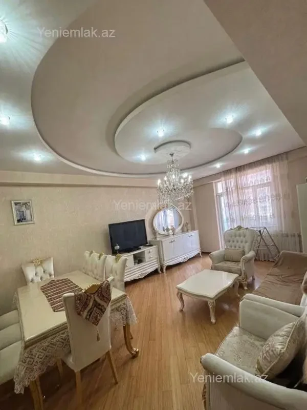 Satılır 3 otaqlı yeni tikili 105 m²