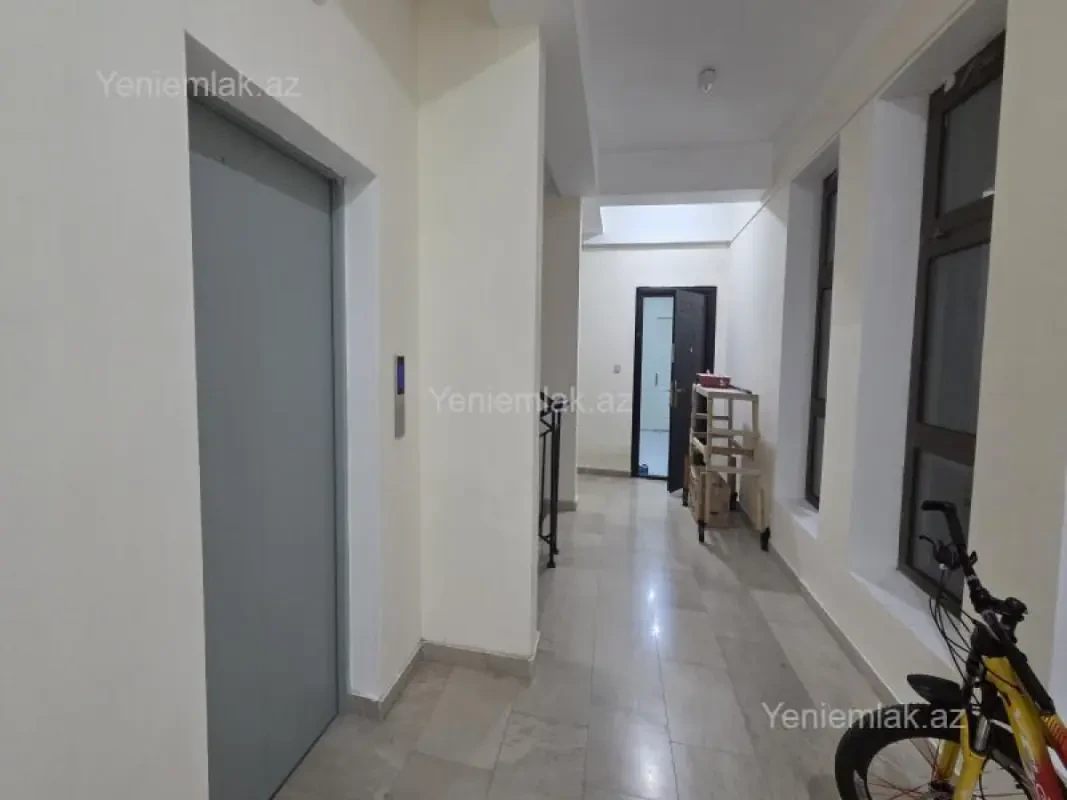 Satılır 4 otaqlı yeni tikili 90 m²