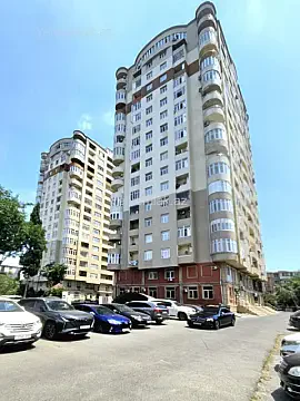 Satılır 4 otaqlı yeni tikili 145 m² — Bakı, Nizami 4 otaq 145.00 m²