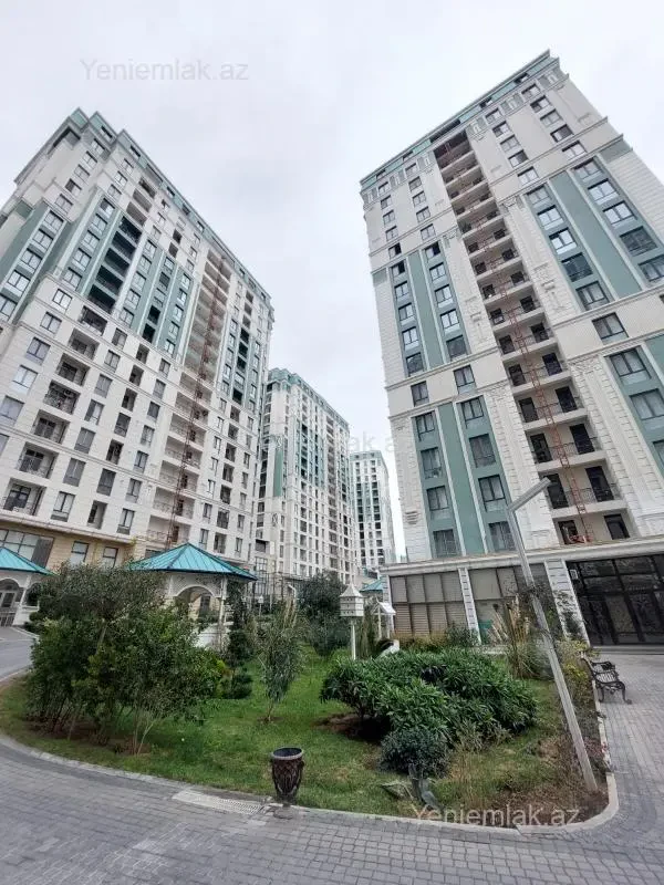 Satılır 3 otaqlı yeni tikili 60 m²