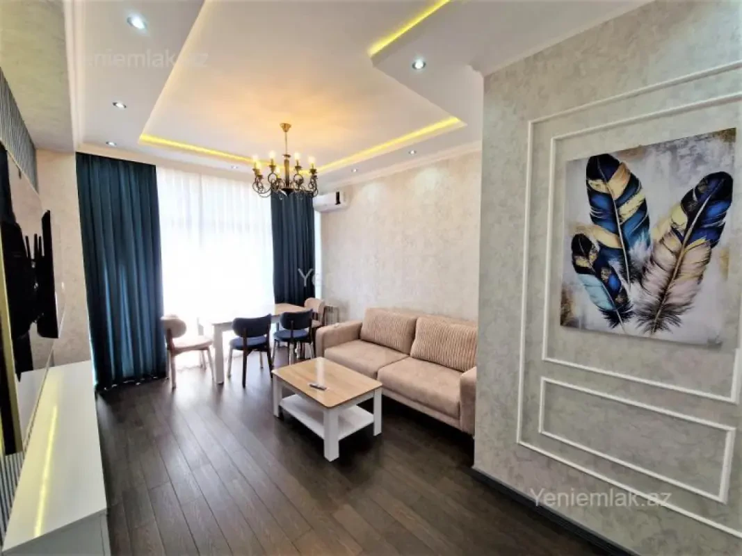 Satılır 3 otaqlı yeni tikili 85 m²