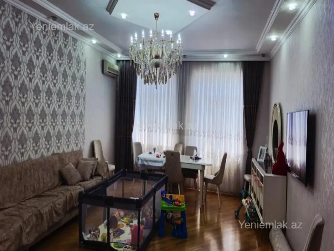 Satılır 3 otaqlı yeni tikili 125 m²