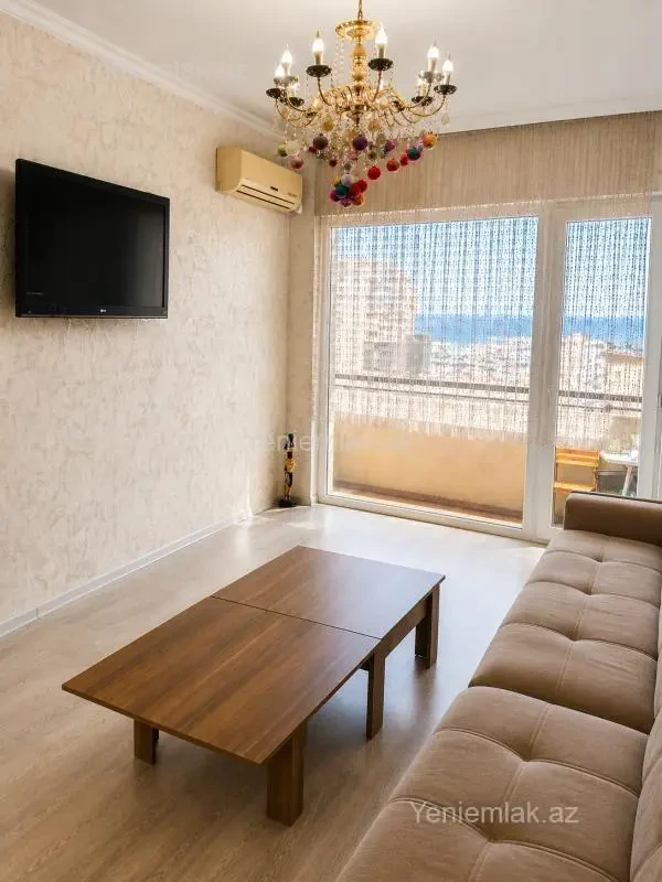 Satılır 3 otaqlı köhnə tikili 65 m²