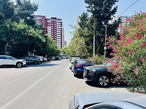 Satılır 3 otaqlı həyət evi 80 m² — Bakı, Nizami 3 otaq 80.00 m²