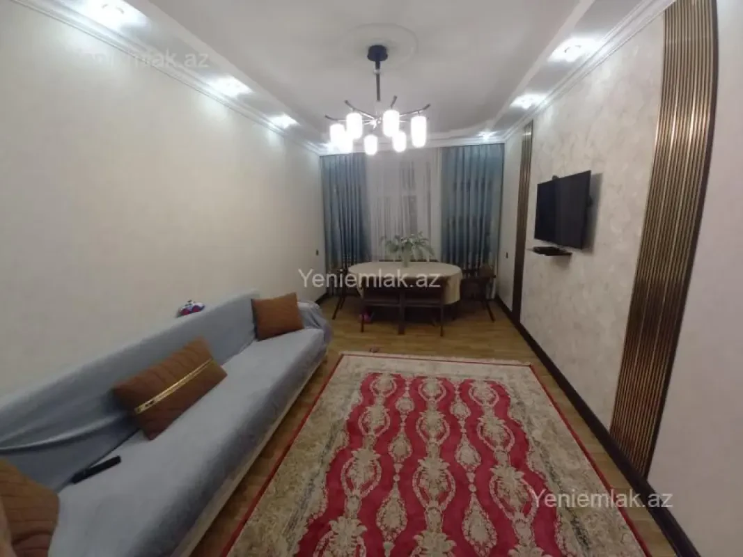 Satılır 3 otaqlı köhnə tikili 85 m²