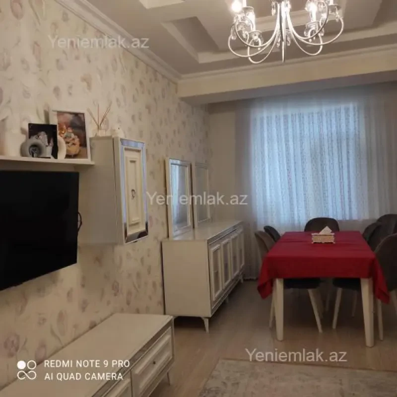 Satılır 2 otaqlı yeni tikili 100 m²