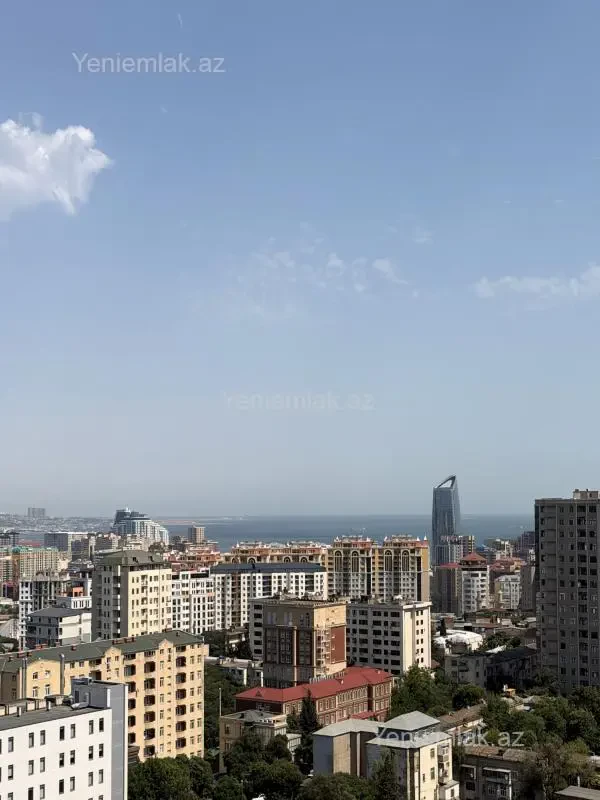 Satılır 2 otaqlı yeni tikili 92 m²
