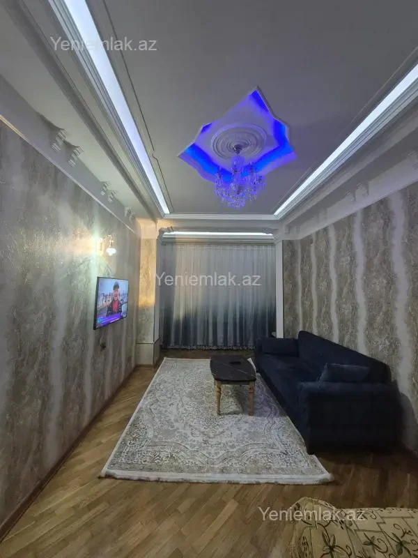 Satılır 3 otaqlı köhnə tikili 90 m²