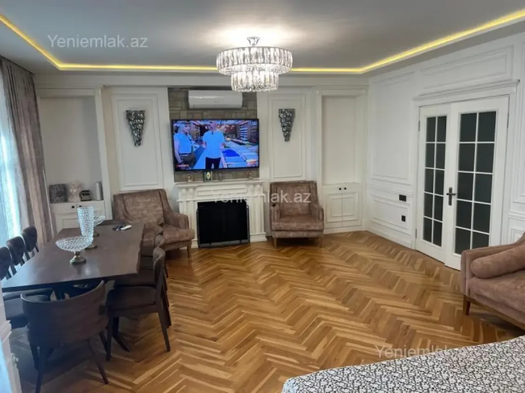 Satılır 4 otaqlı yeni tikili 132 m²