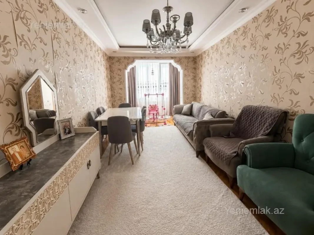 Satılır 3 otaqlı köhnə tikili 85 m²