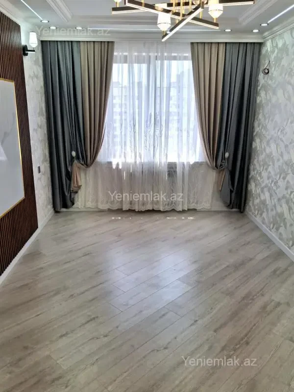 Satılır 3 otaqlı köhnə tikili 75 m²