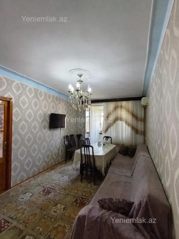 Satılır 2 otaqlı köhnə tikili 48 m²