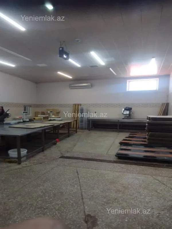 Satılır 5 otaqlı obyekt 550 m²