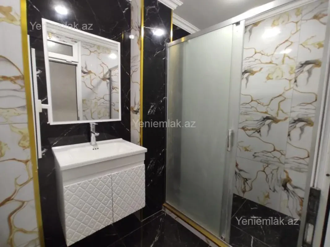 Satılır 2 otaqlı yeni tikili 65 m²