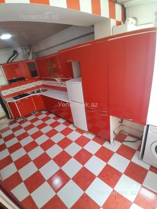 Satılır 3 otaqlı yeni tikili 83 m²