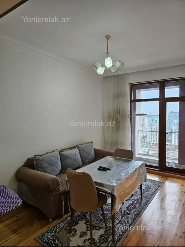 Satılır 2 otaqlı yeni tikili 52 m²
